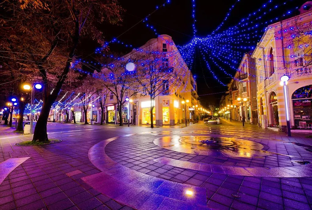 Main Street Hostel Burgas City