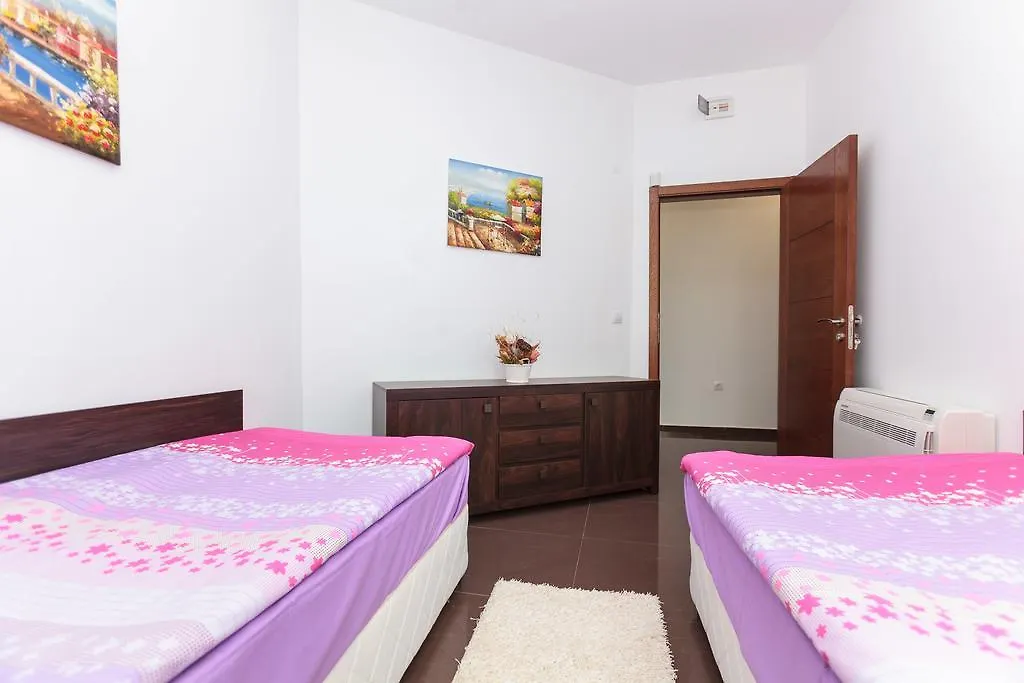 Main Street Hostel Burgas City
