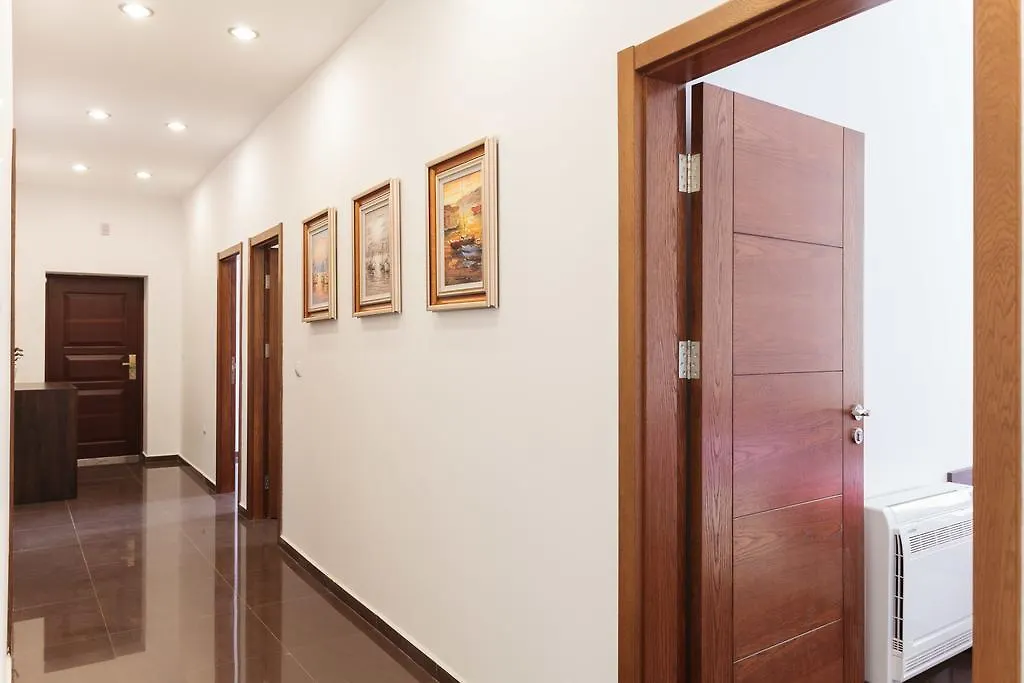 Main Street Hostel Burgas City