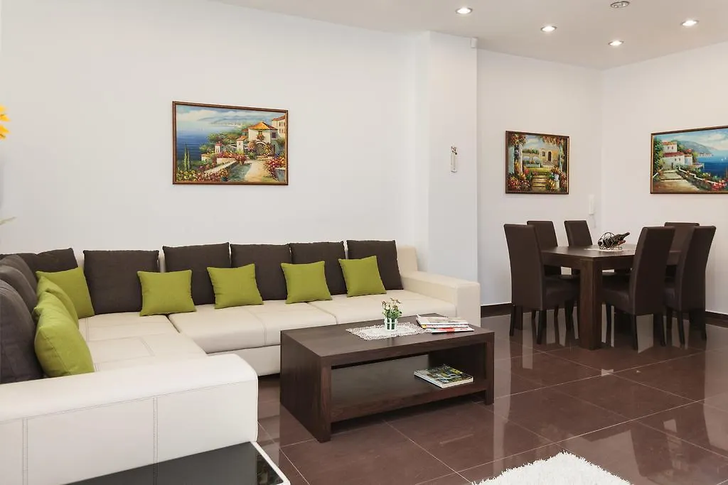 Main Street Hostel Burgas City
